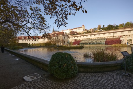 Valdštejnská zahrada 0001