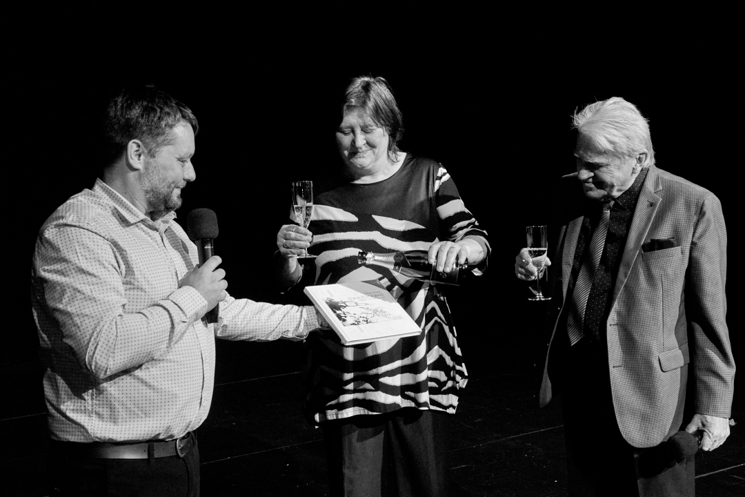 Vernisáž a křest 70 24