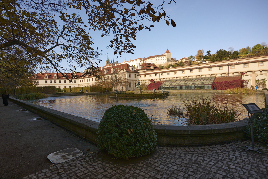 Valdštejnská zahrada 0001